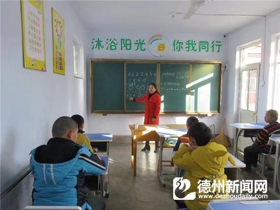 翟家镇人口_人口普查(3)