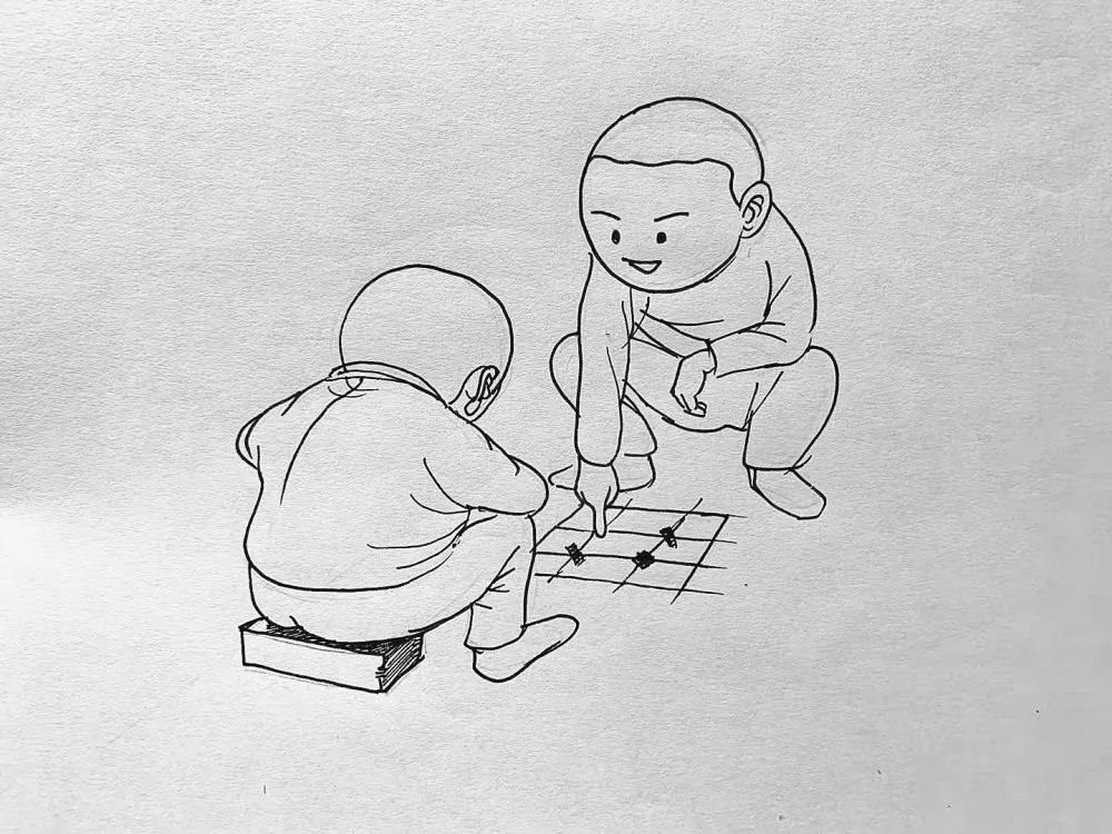 在地上画一棋盘,纵横线各四条,每人执四个棋子(多用石块,砖块,木块等