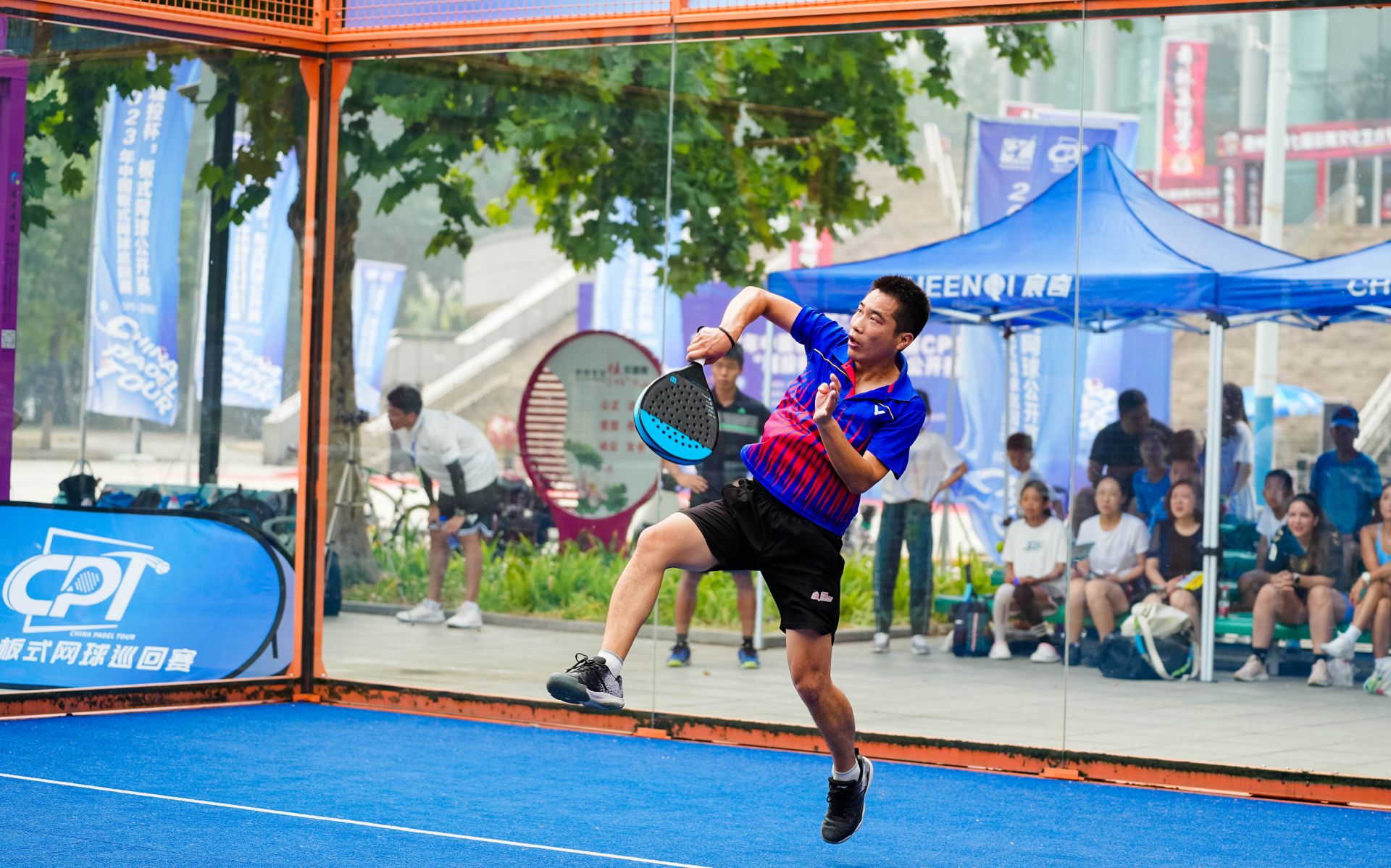 天衢新区板式网球风靡全民乐享健康