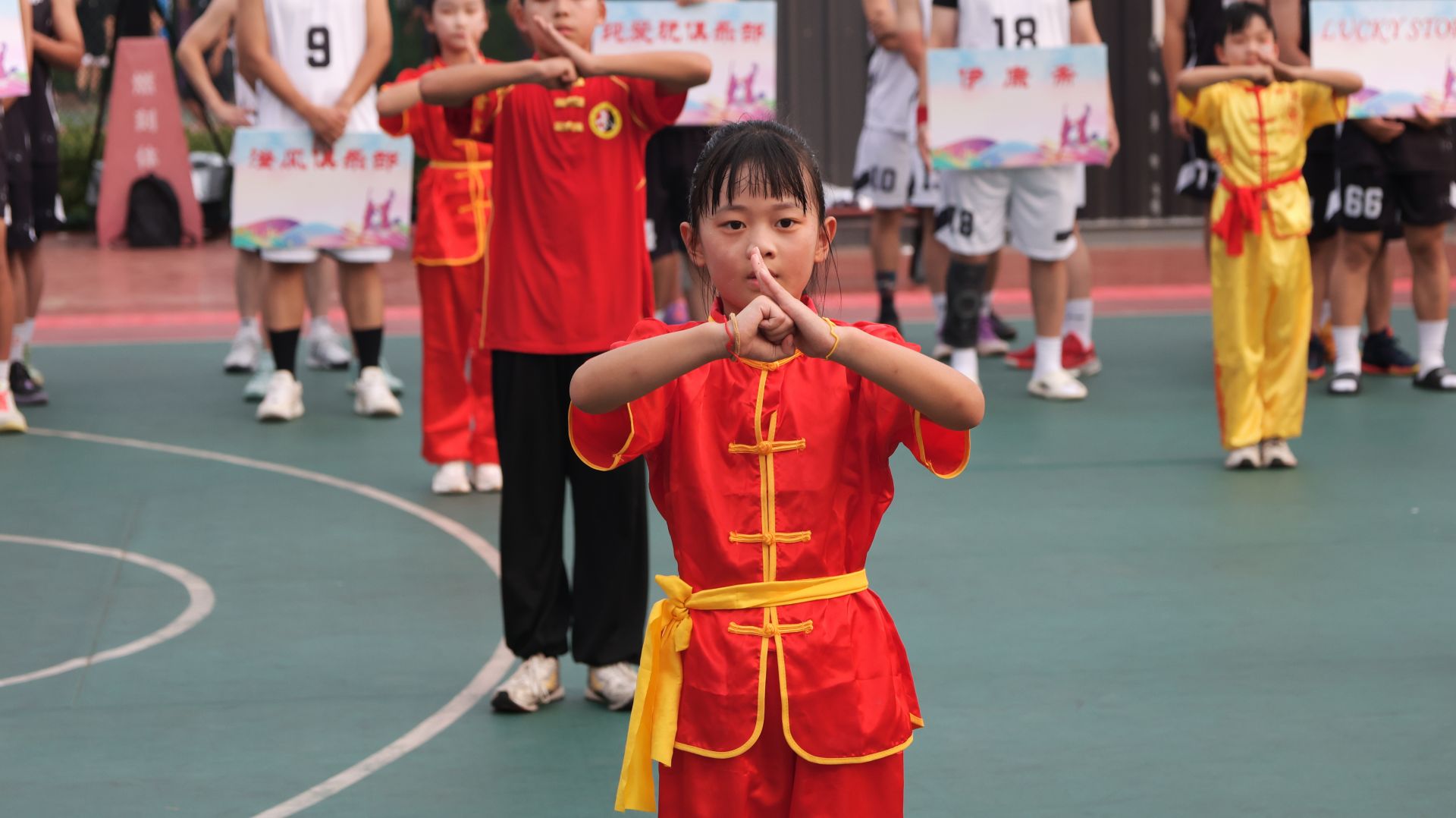 正在上传...